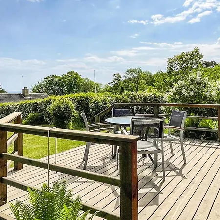 Stunning In With 2 Bedrooms * アリンエ